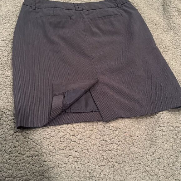 Apostrophe Navy Pencil Skirt Size 2 - Picture 9 of 10